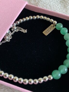 Success Green Beaded Bracelet with Silver Accents– SHIPS TOMORROW
